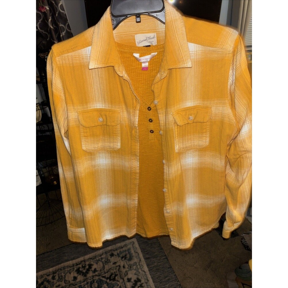Two Shirts One No Boundary Sz-L & Flannel Universal Threads Sz-M